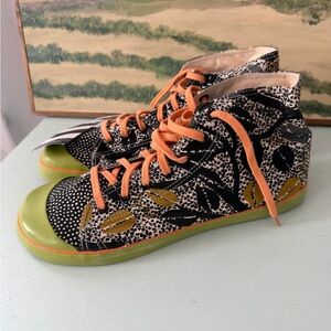 Gudrun Sjoden Geo Leaf Print High Top Joyce Sneakers Art To Wear Size 42 NWT